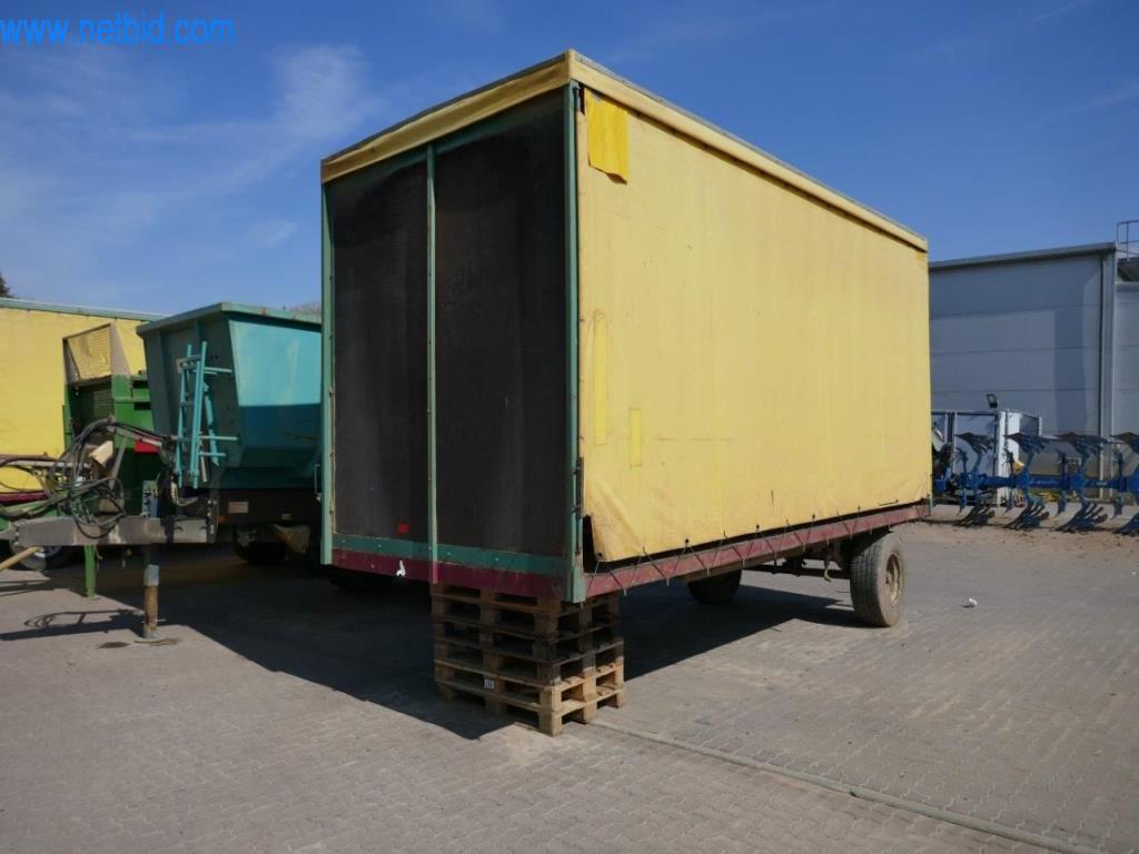 Máquinas y equipos técnicos del sector alimentario en buen estado de conservación-1