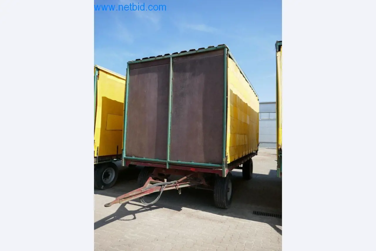 Máquinas e equipamentos técnicos do sector agroalimentar em bom estado de conservação-1