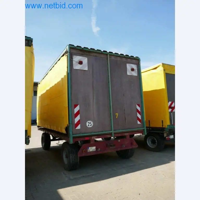 Máquinas e equipamentos técnicos do sector agroalimentar em bom estado de conservação-4