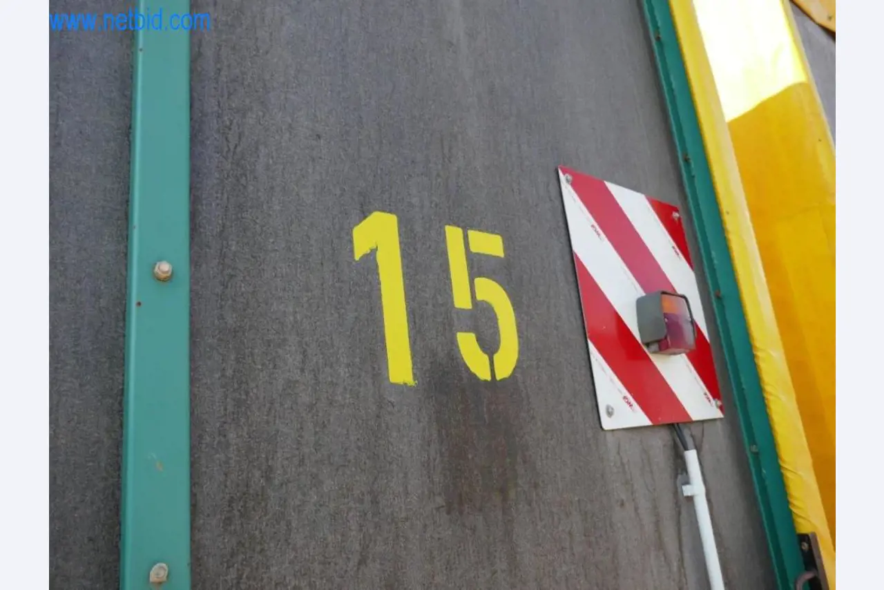 Máquinas e equipamentos técnicos do sector agroalimentar em bom estado de conservação-5