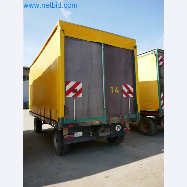 Máquinas e equipamentos técnicos do sector agroalimentar em bom estado de conservação-4