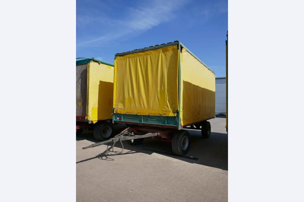 Dobro vzdrževani stroji in tehnična oprema iz živilskopredelovalnega sektorja-4