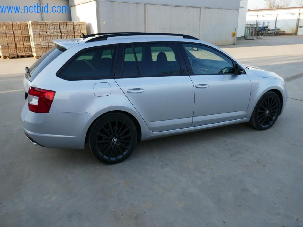 Máquinas y equipos técnicos del sector alimentario en buen estado de conservación-13