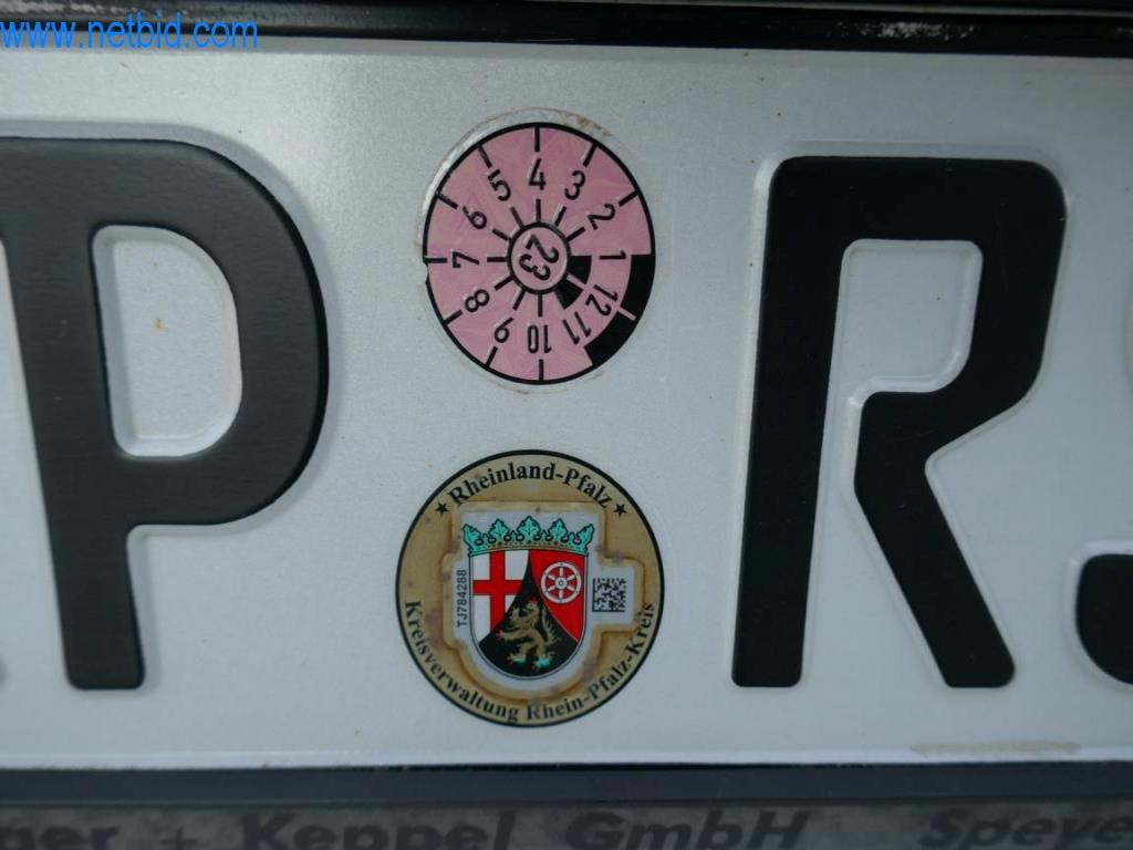 Máquinas y equipos técnicos del sector alimentario en buen estado de conservación-14