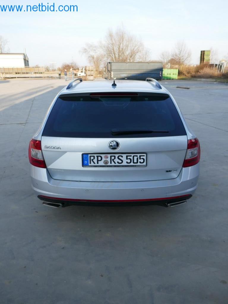 Máquinas y equipos técnicos del sector alimentario en buen estado de conservación-17