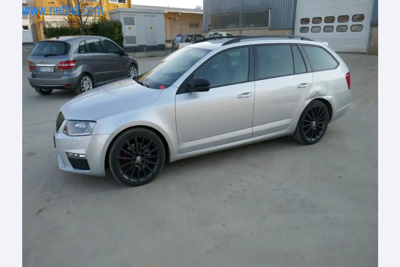 Máquinas e equipamentos técnicos do sector agroalimentar em bom estado de conservação-1