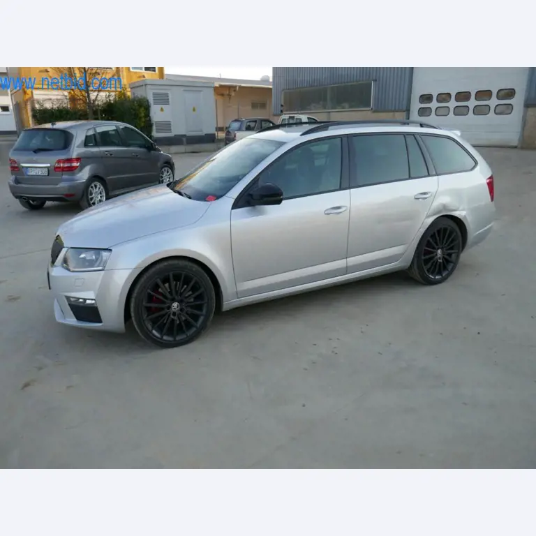 Máquinas e equipamentos técnicos do sector agroalimentar em bom estado de conservação-1