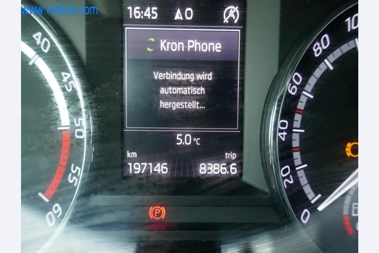 Máquinas e equipamentos técnicos do sector agroalimentar em bom estado de conservação-4