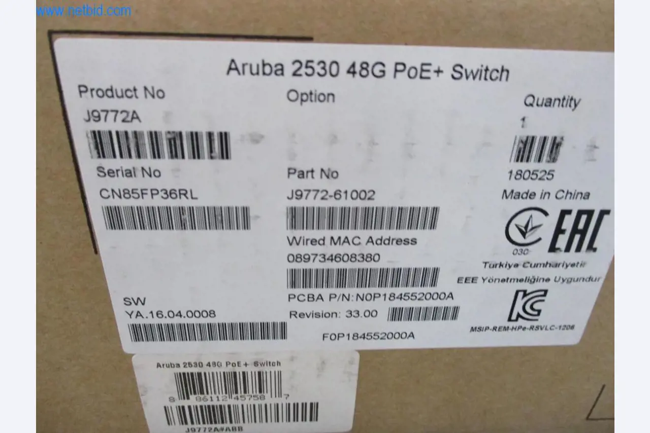 Dobrze utrzymane meble biurowe, sprzęt IT i okulary 3D (MS Hololens 2)-2