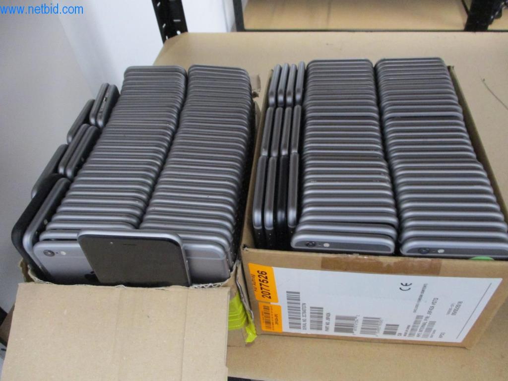 Dobro vzdrževano pisarniško pohištvo, oprema IT in 3D očala (MS Hololens 2)-1