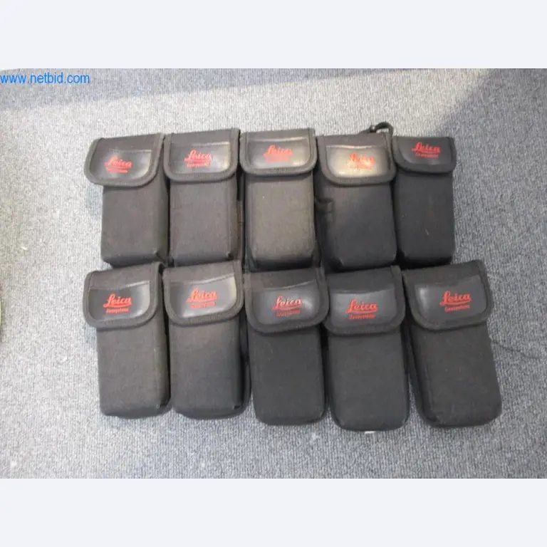 Mobiliário de escritório bem conservado, equipamento informático e óculos 3D (MS Hololens 2)-1