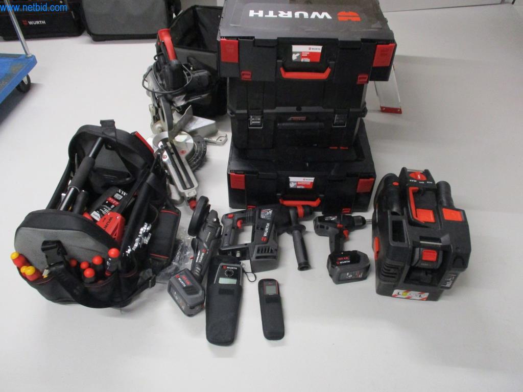 Gepflegte Büromöbel, IT-Ausstattungen und 3D-Brillen (MS Hololens 2) -1