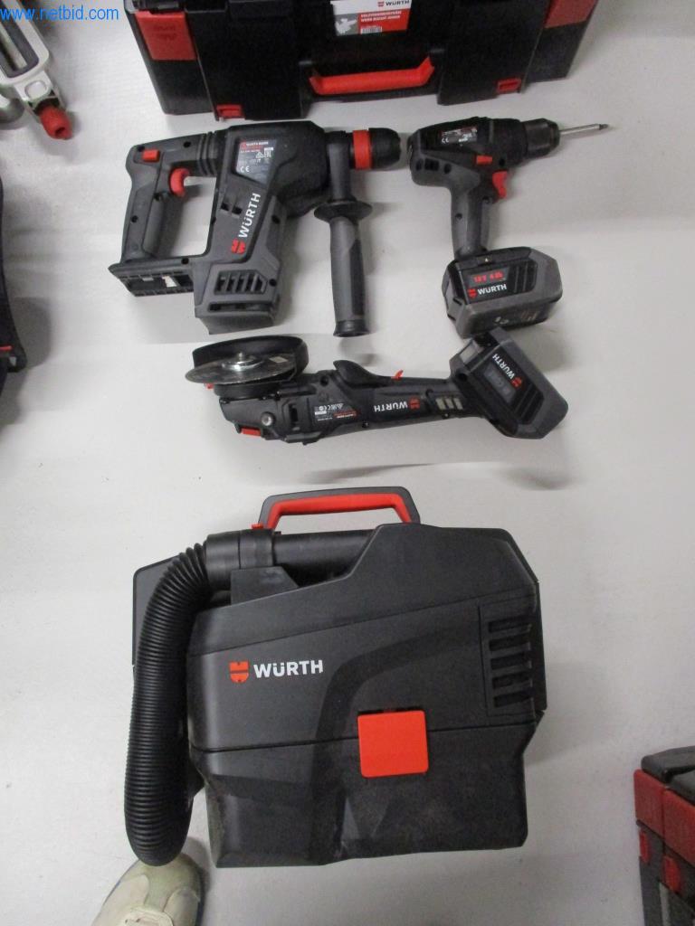 Gepflegte Büromöbel, IT-Ausstattungen und 3D-Brillen (MS Hololens 2) -4