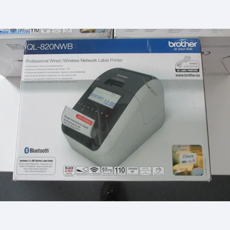 Gepflegte Büromöbel, IT-Ausstattungen und 3D-Brillen (MS Hololens 2) -2