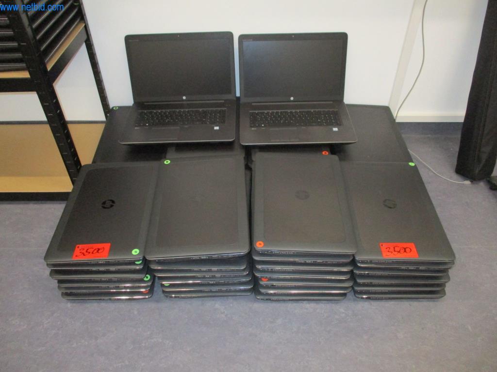 Well-maintained office furniture, IT equipment and 3D glasses (MS Hololens 2) -1