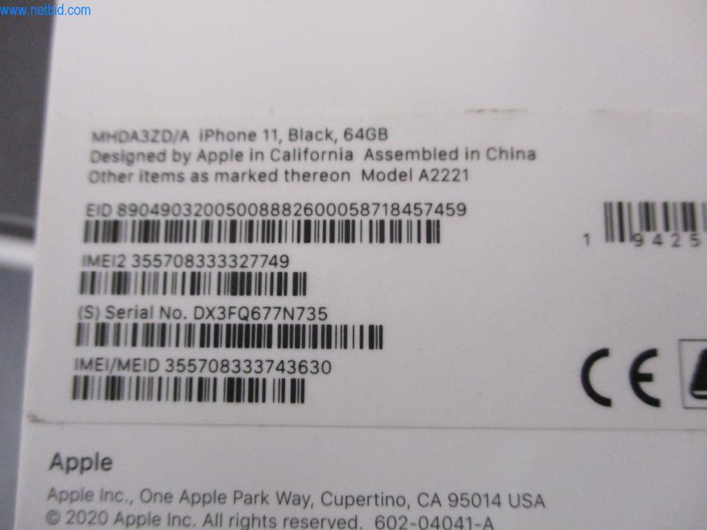 Gepflegte Büromöbel, IT-Ausstattungen und 3D-Brillen (MS Hololens 2) -2