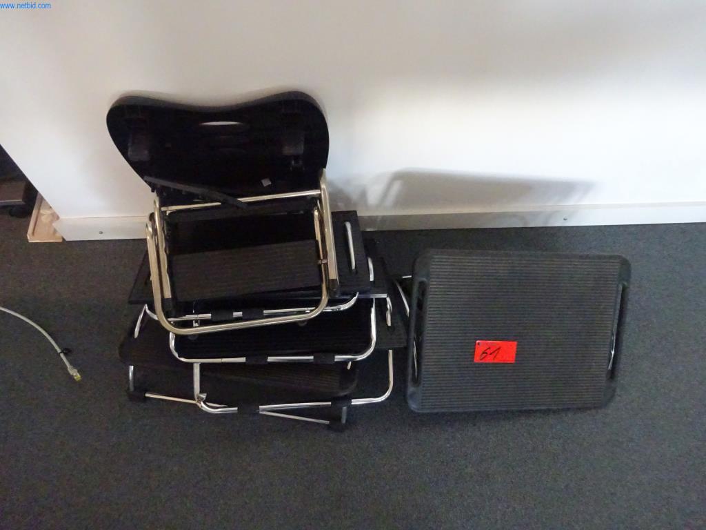 Well-maintained office furniture, IT equipment and 3D glasses (MS Hololens 2) -21