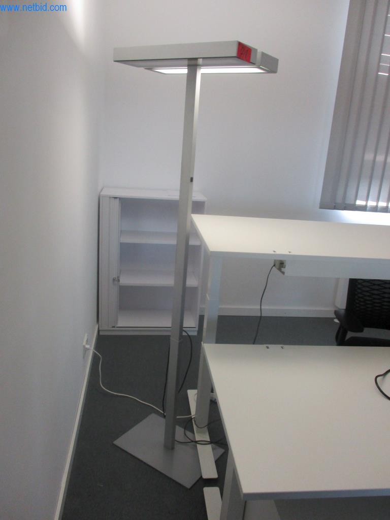 Well-maintained office furniture, IT equipment and 3D glasses (MS Hololens 2) -24