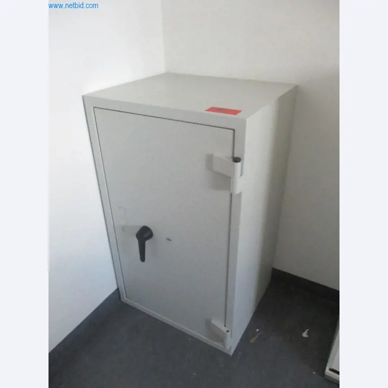 Gepflegte Büromöbel, IT-Ausstattungen und 3D-Brillen (MS Hololens 2) -27