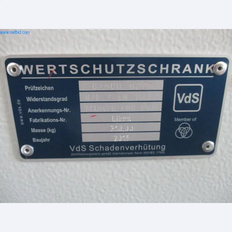 Gepflegte Büromöbel, IT-Ausstattungen und 3D-Brillen (MS Hololens 2) -29