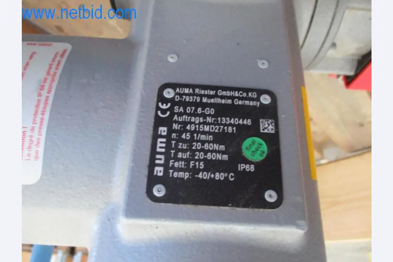 Máquinas, parque automóvel e equipamento operacional-4