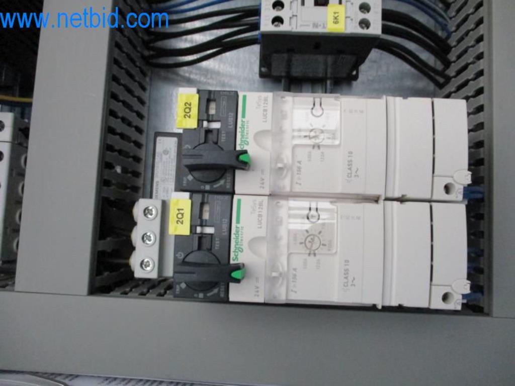 Stroje, vozový park a provozní zařízení-1