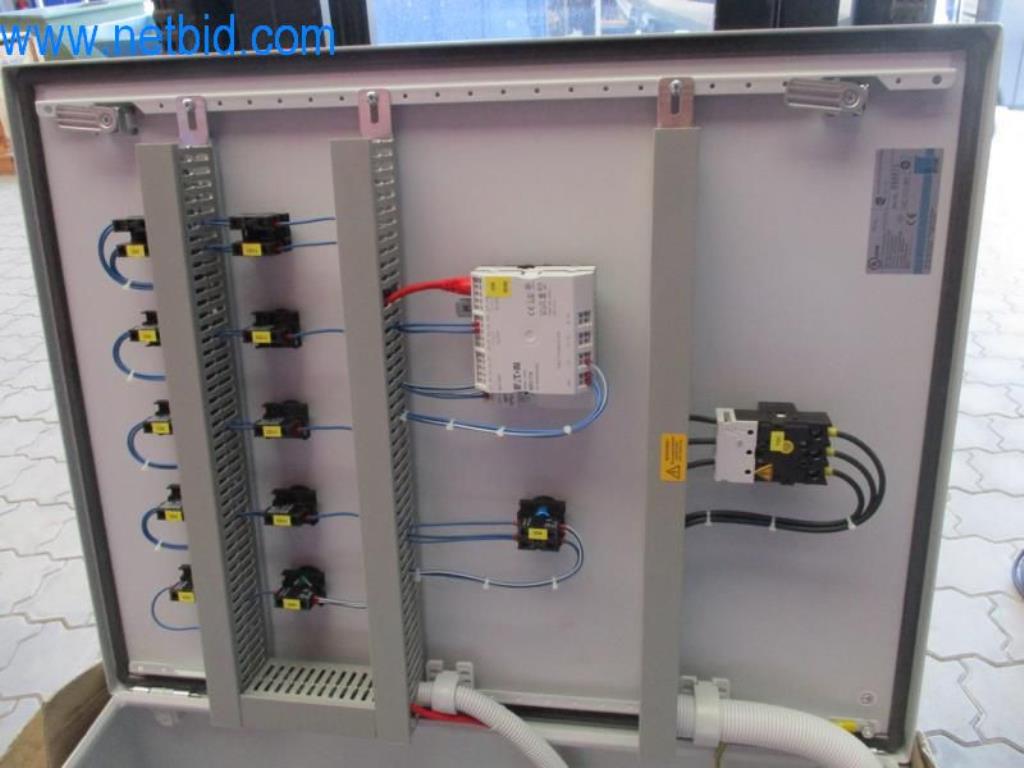 Stroje, vozový park a provozní zařízení-4