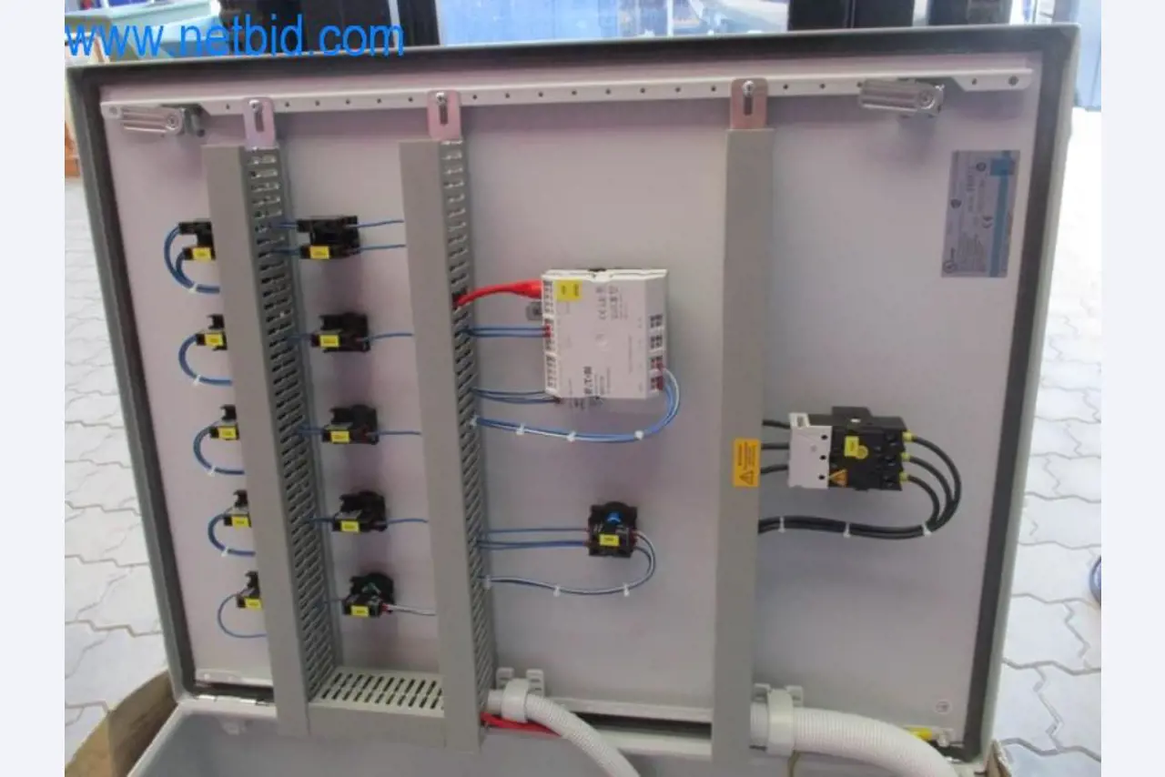 Maschinen, Fuhrpark und Betriebsausstattung-4