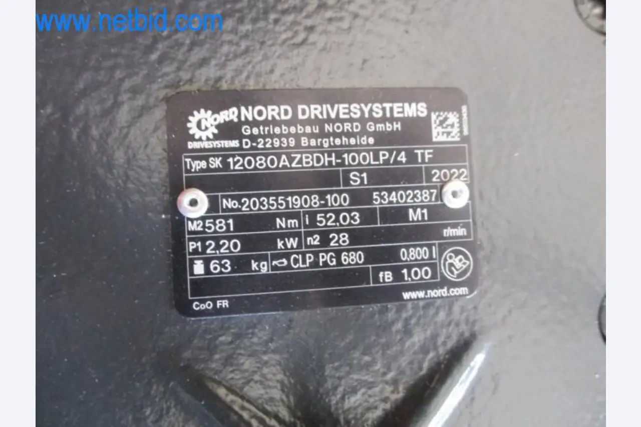 Maquinaria, parque móvil y equipos de explotación-2