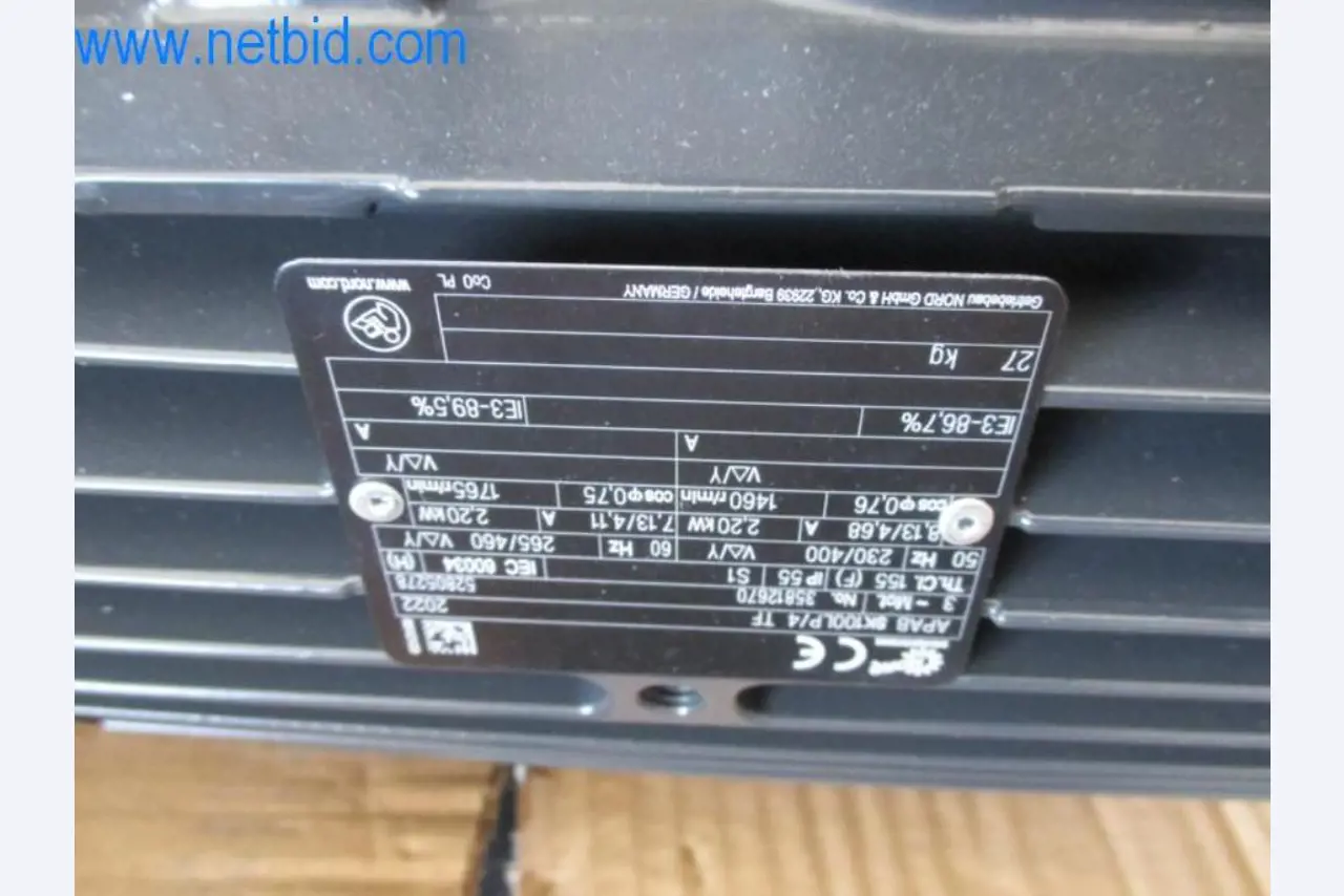 Maquinaria, parque móvil y equipos de explotación-4