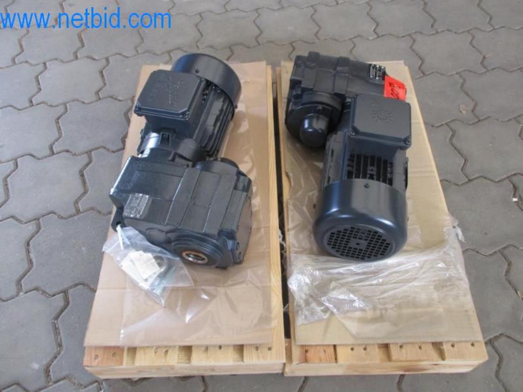 Maschinen, Fuhrpark und Betriebsausstattung-2