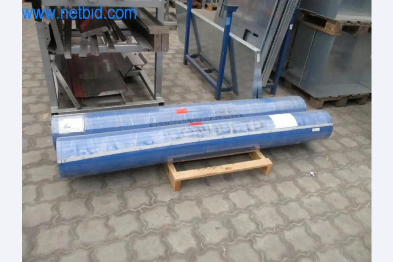 Máquinas, parque automóvel e equipamento operacional-1