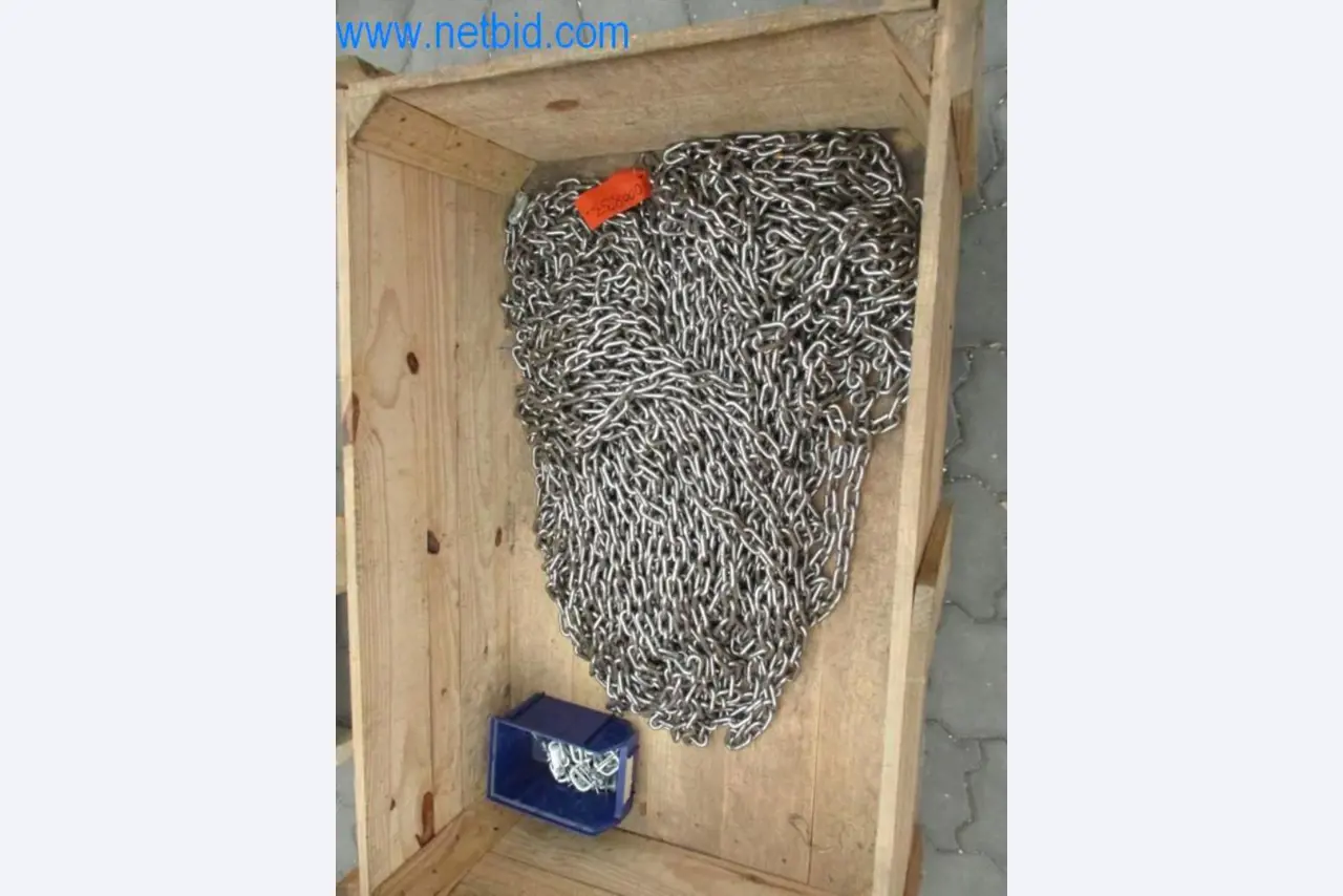 Maquinaria, parque móvil y equipos de explotación-1