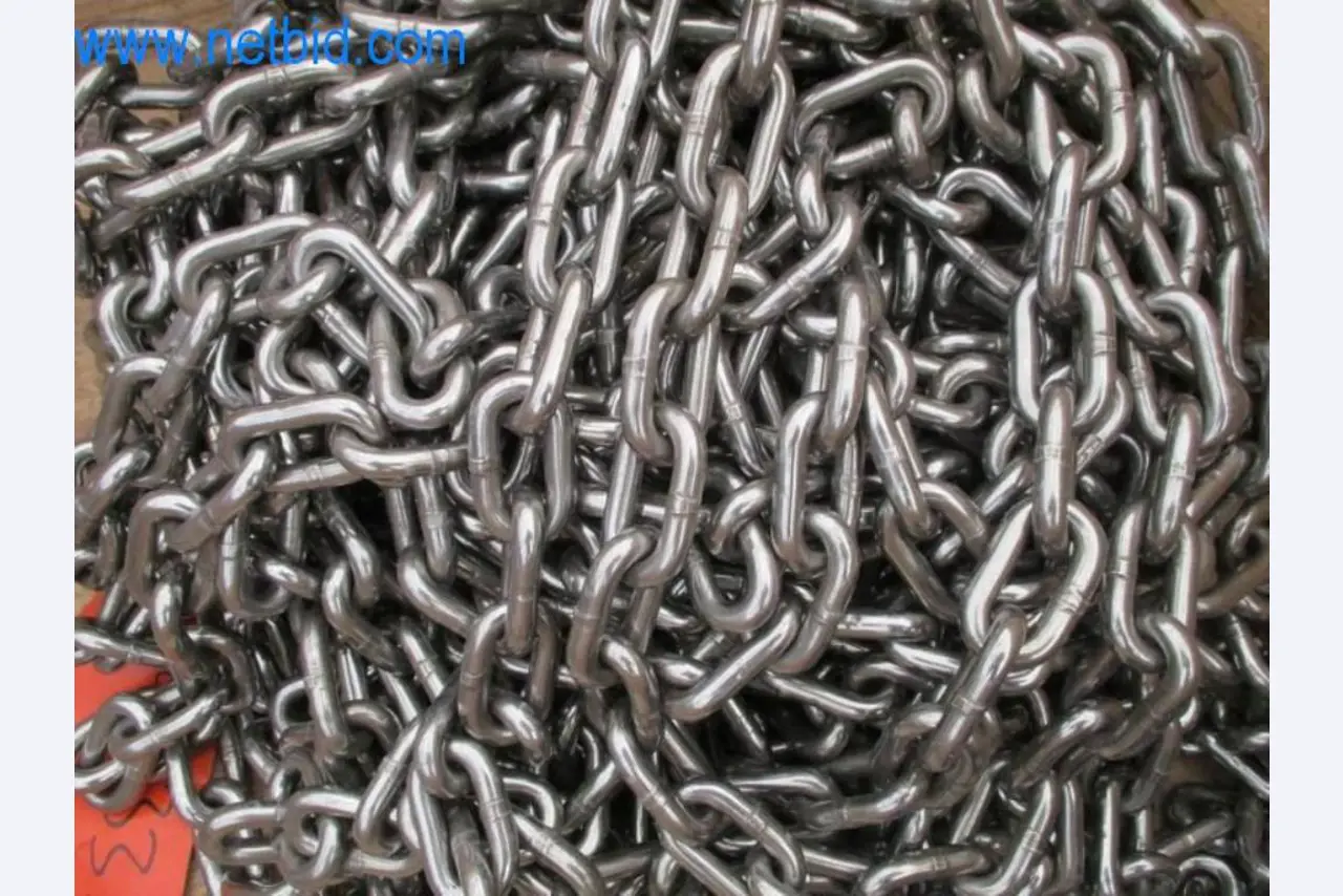 Maquinaria, parque móvil y equipos de explotación-3