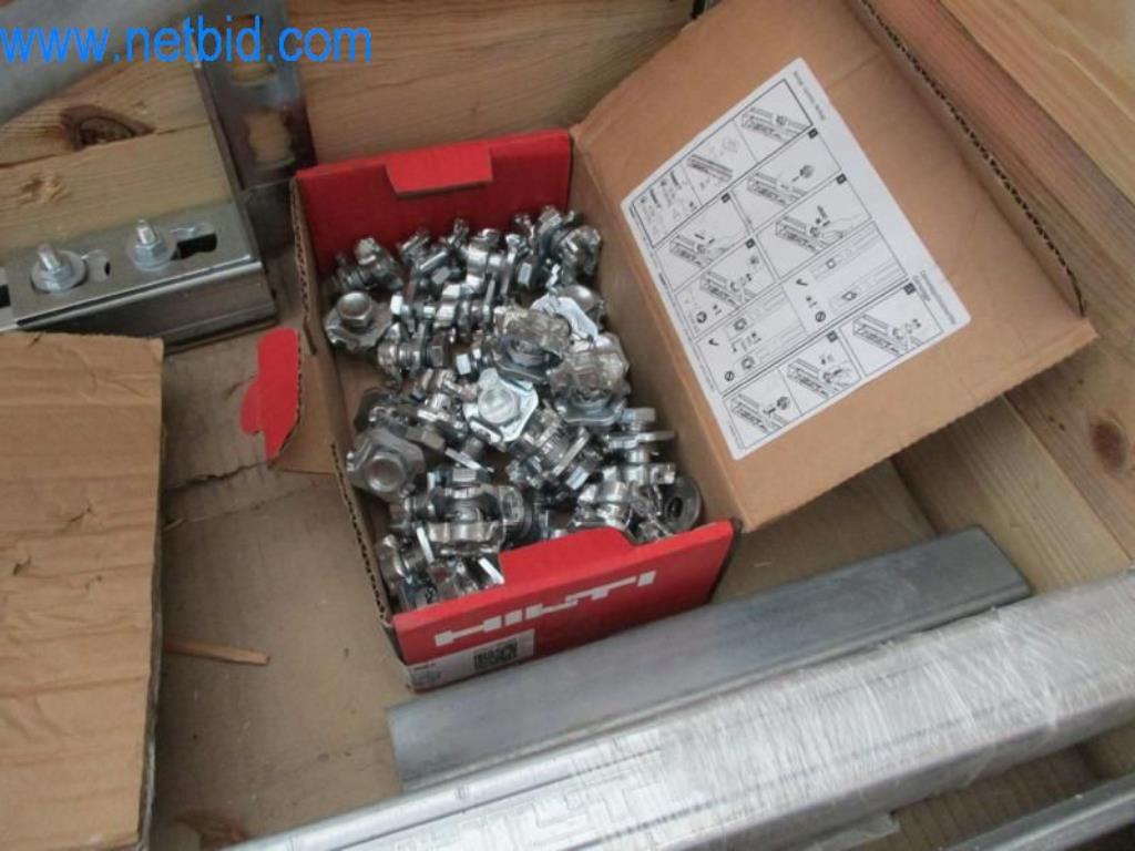 Maquinaria, parque móvil y equipos de explotación-1