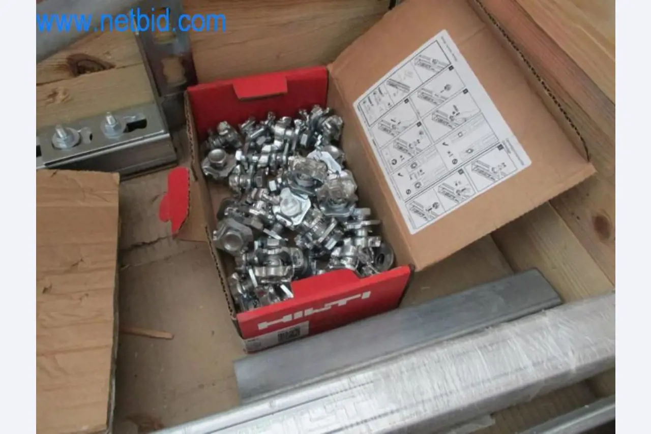 Maquinaria, parque móvil y equipos de explotación-1