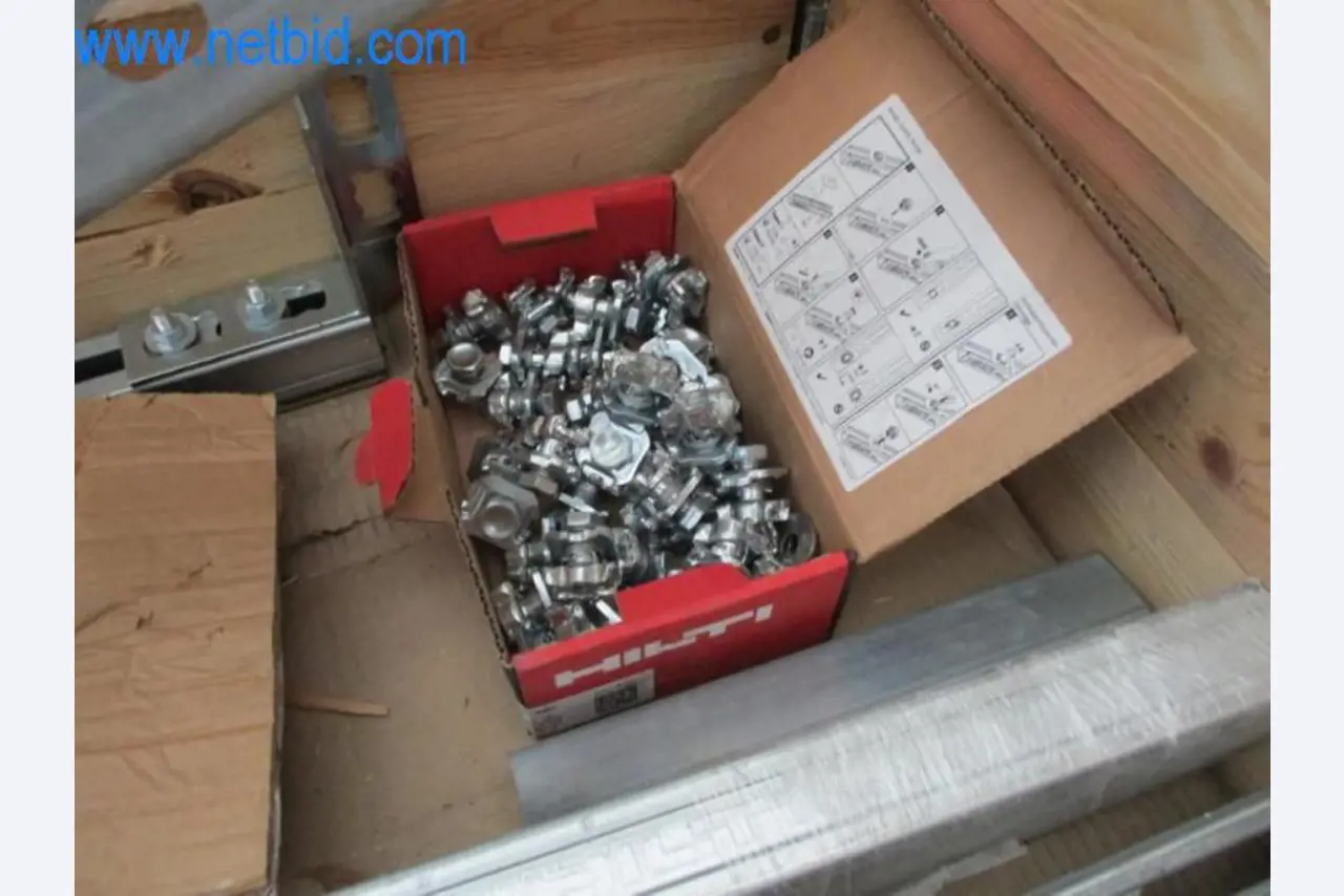 Maquinaria, parque móvil y equipos de explotación-3