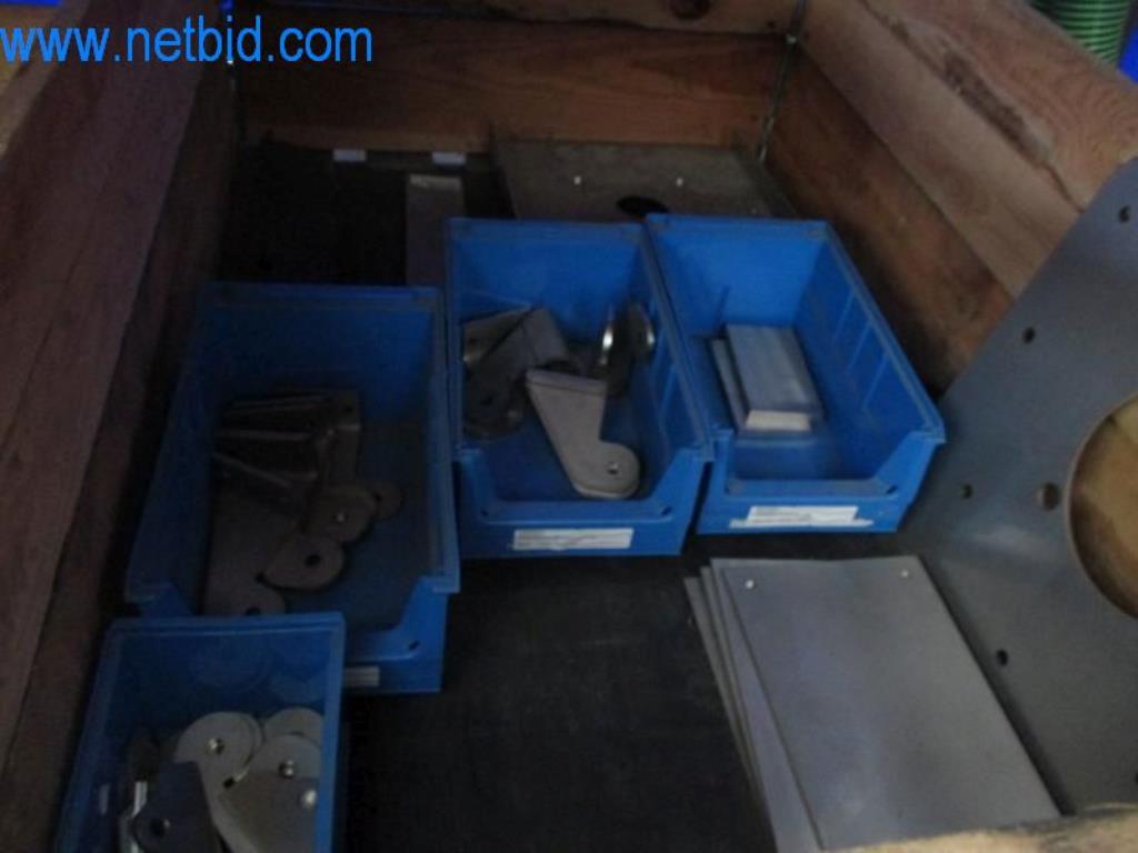 Stroje, vozový park a provozní zařízení-2