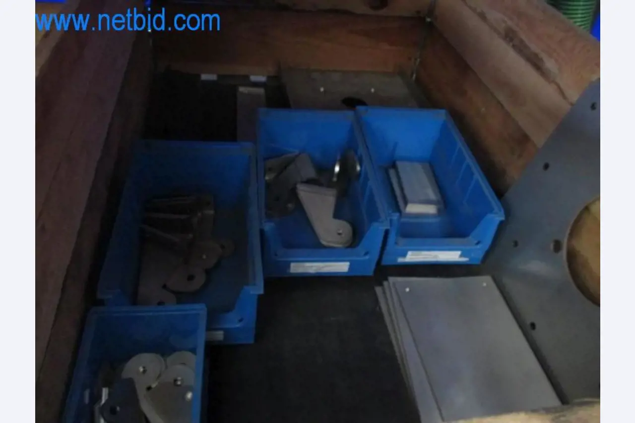 Stroje, vozový park a provozní zařízení-2