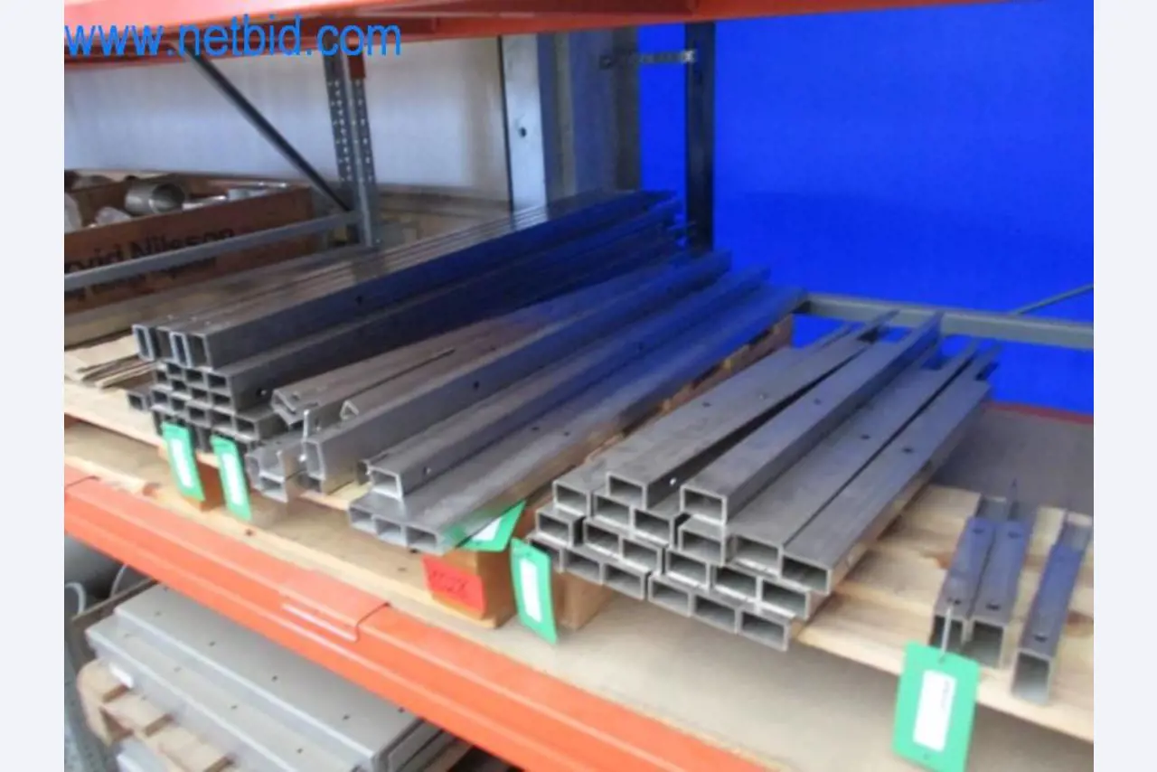 Stroje, vozový park a provozní zařízení-6