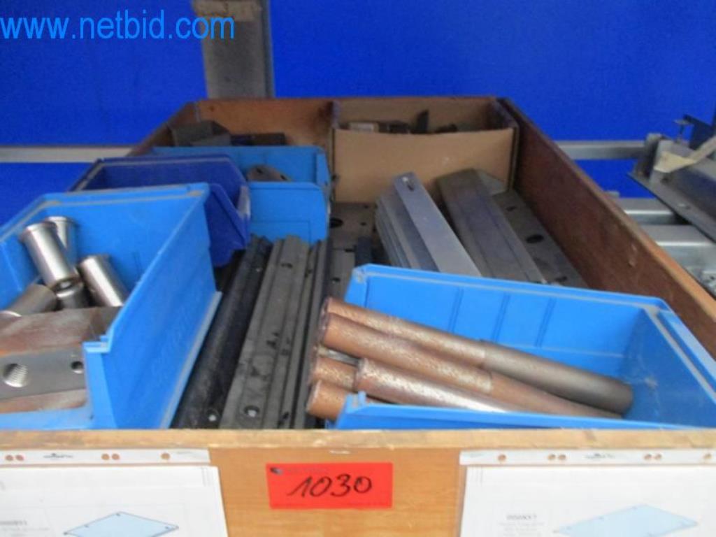 Stroje, vozový park a provozní zařízení-5