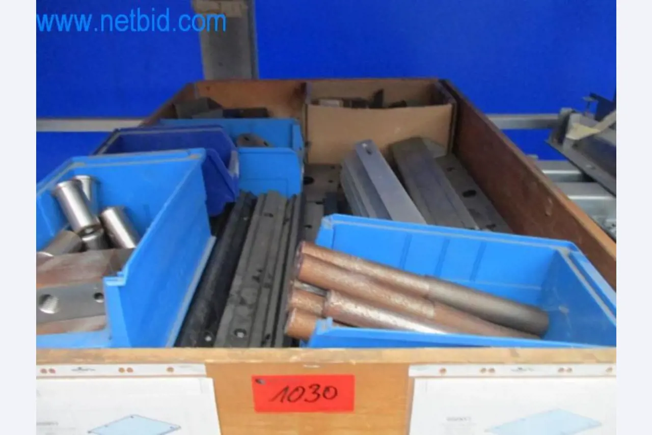 Stroje, vozový park a provozní zařízení-5