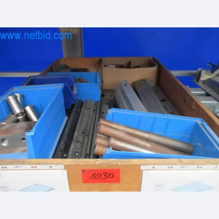 Stroje, vozový park a provozní zařízení-5