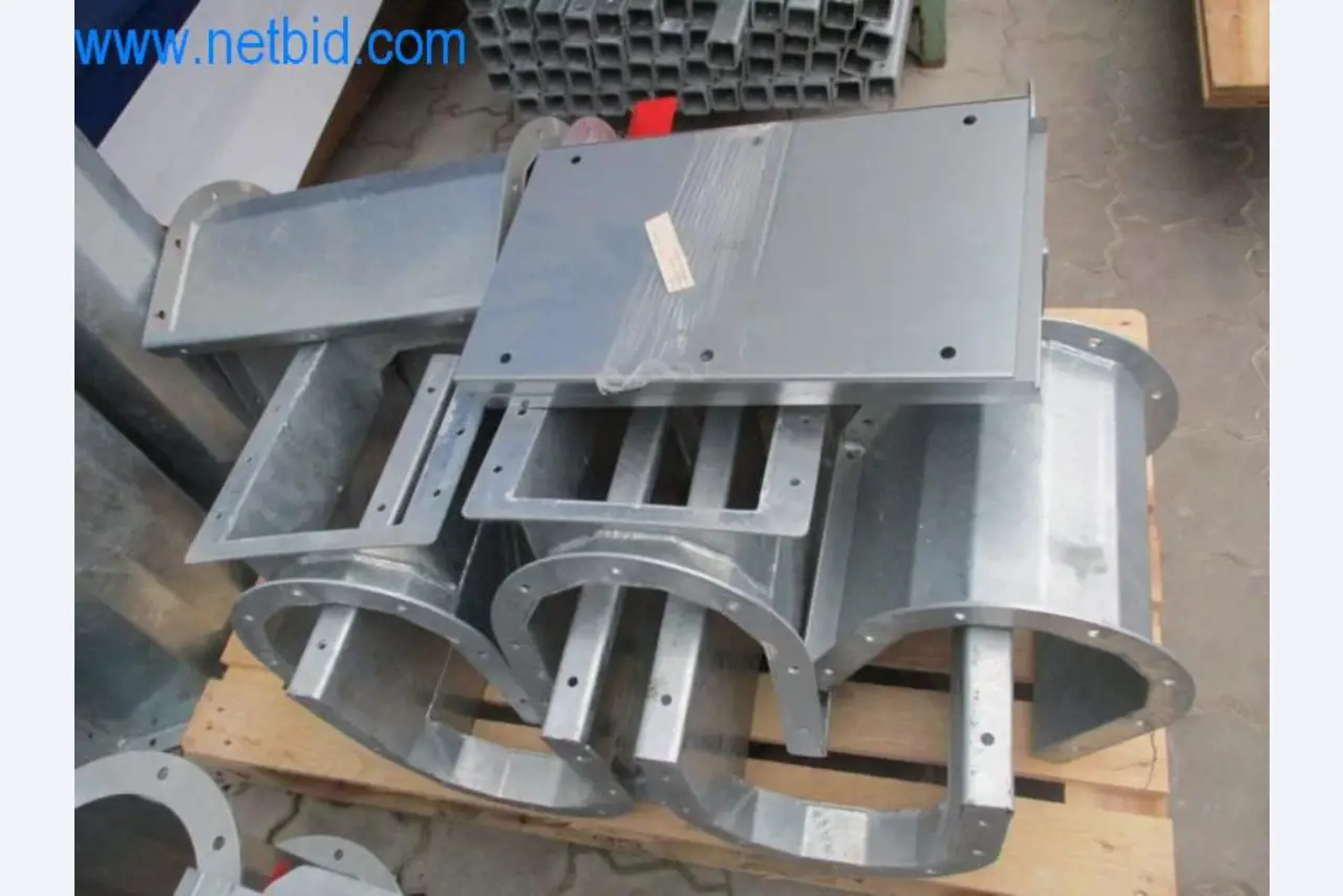 Stroje, vozový park a provozní zařízení-1