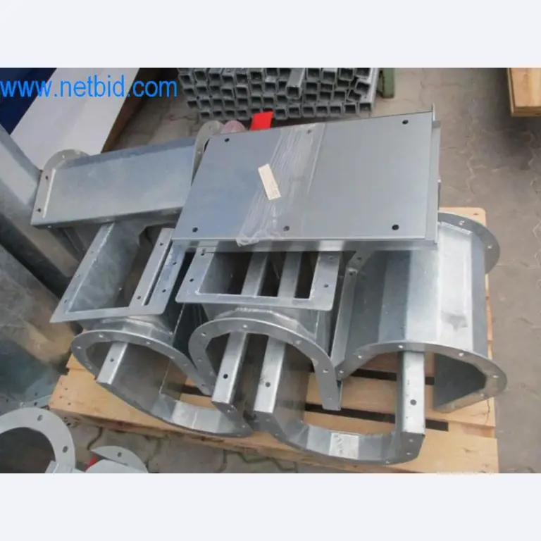 Stroje, vozový park a provozní zařízení-1