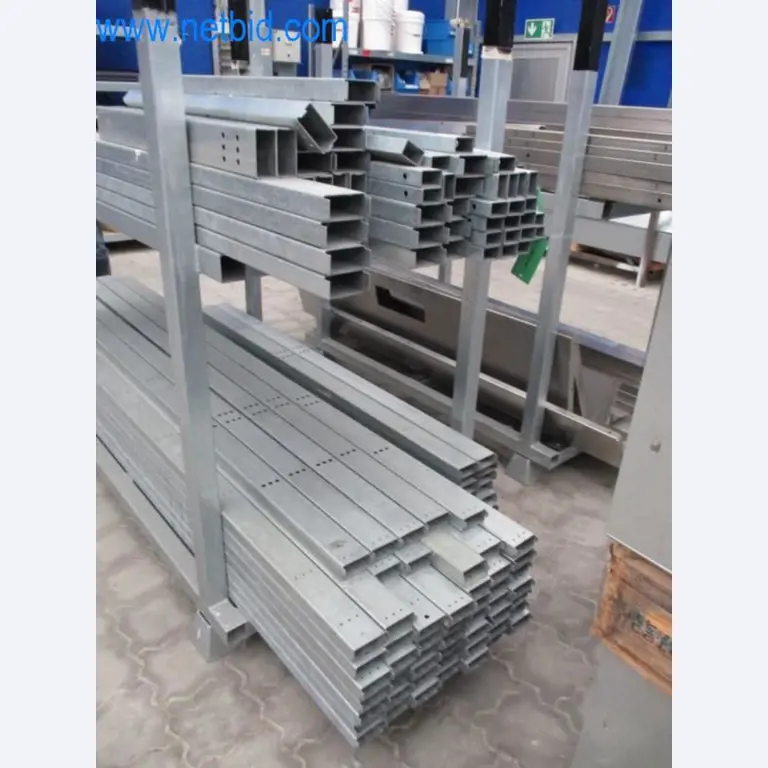 Maschinen, Fuhrpark und Betriebsausstattung-1