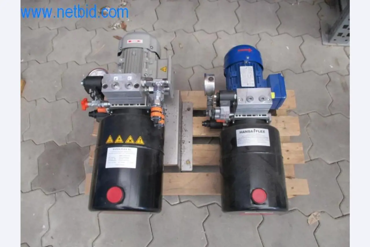 Maquinaria, parque móvil y equipos de explotación-1