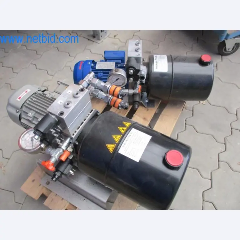 Maquinaria, parque móvil y equipos de explotación-4