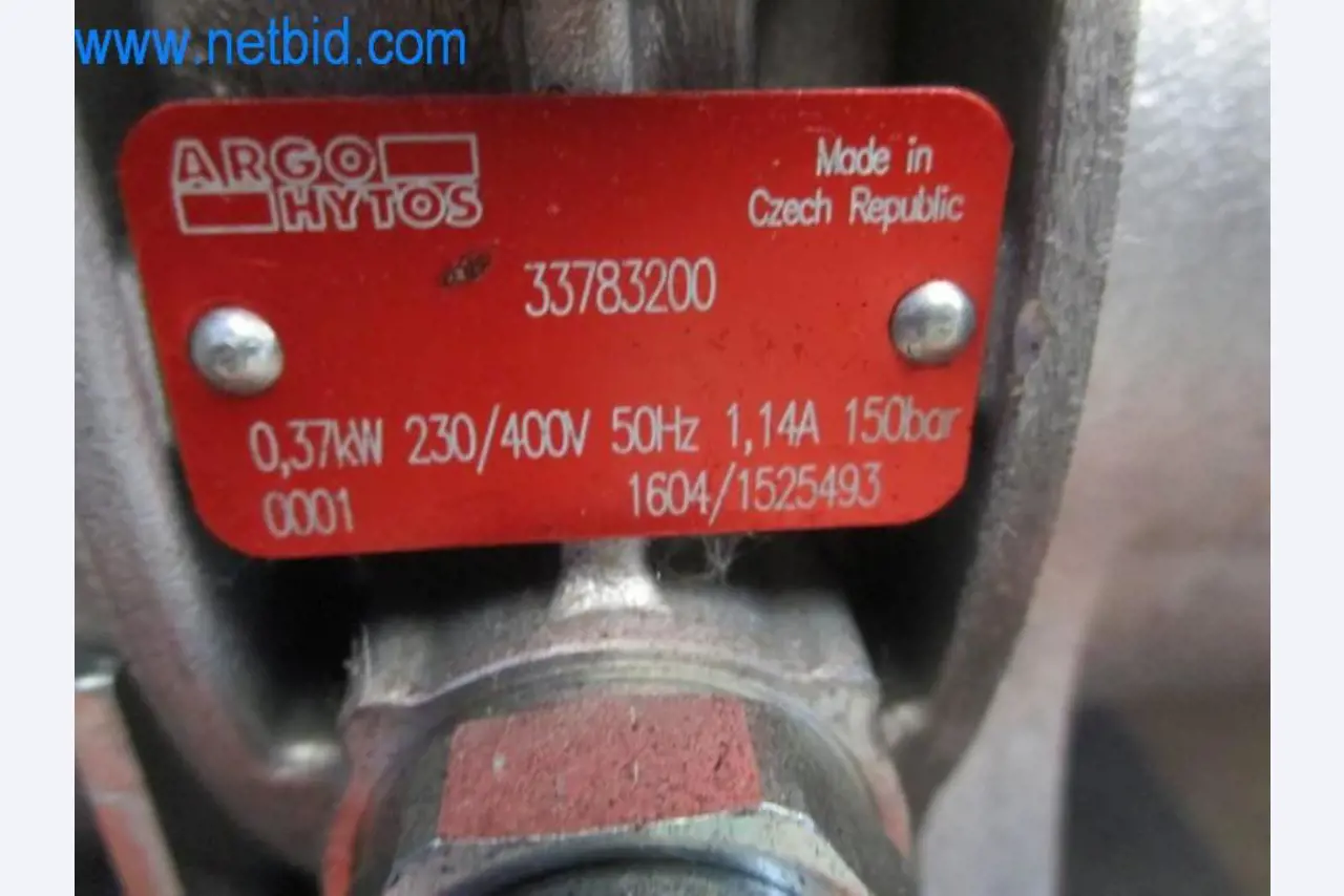 Maquinaria, parque móvil y equipos de explotación-2