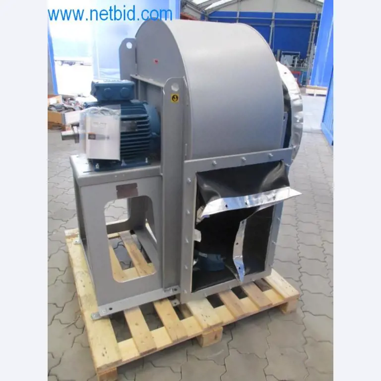 Maquinaria, parque móvil y equipos de explotación-3